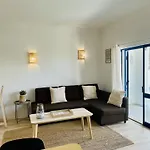 Jardim Da Oura - Shared Pool - 6 Guests - Tatil Evi